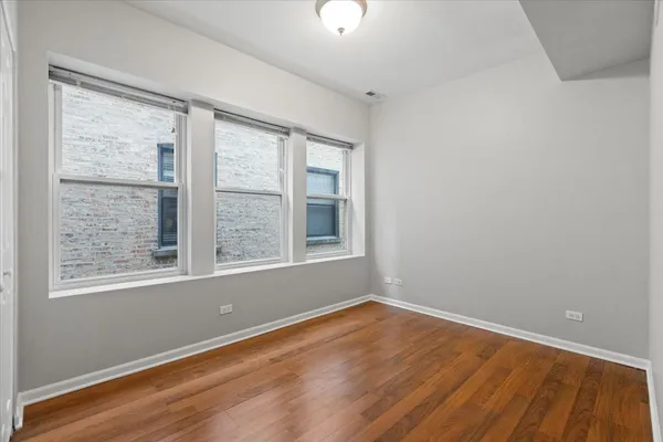 $2,845 | 7717 North Marshfield Avenue, Unit 2, Chicago, IL 60626