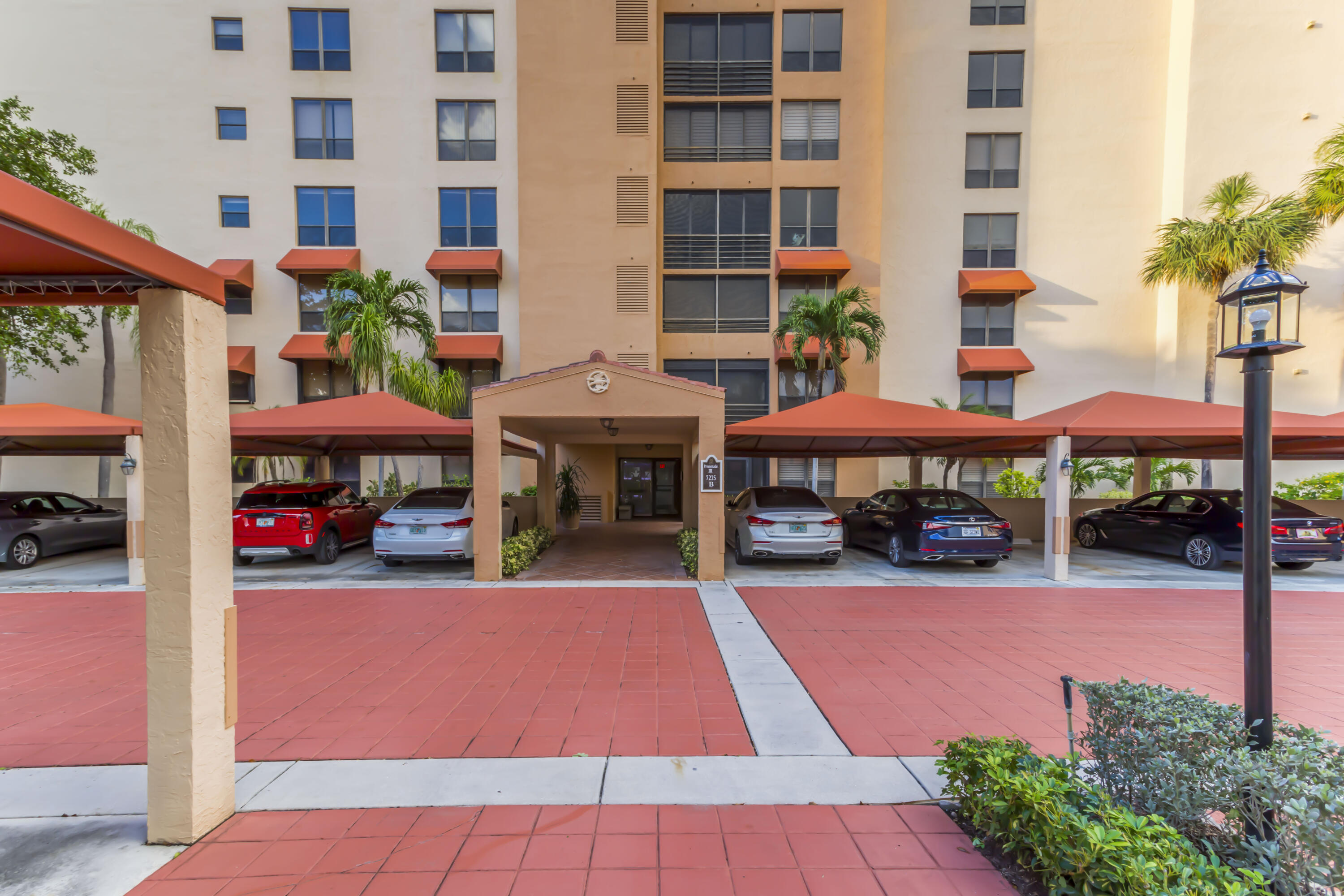 7225 Promenade Drive, Unit 702 Boca Raton, FL 33433 - Photo 3 of 31 28
