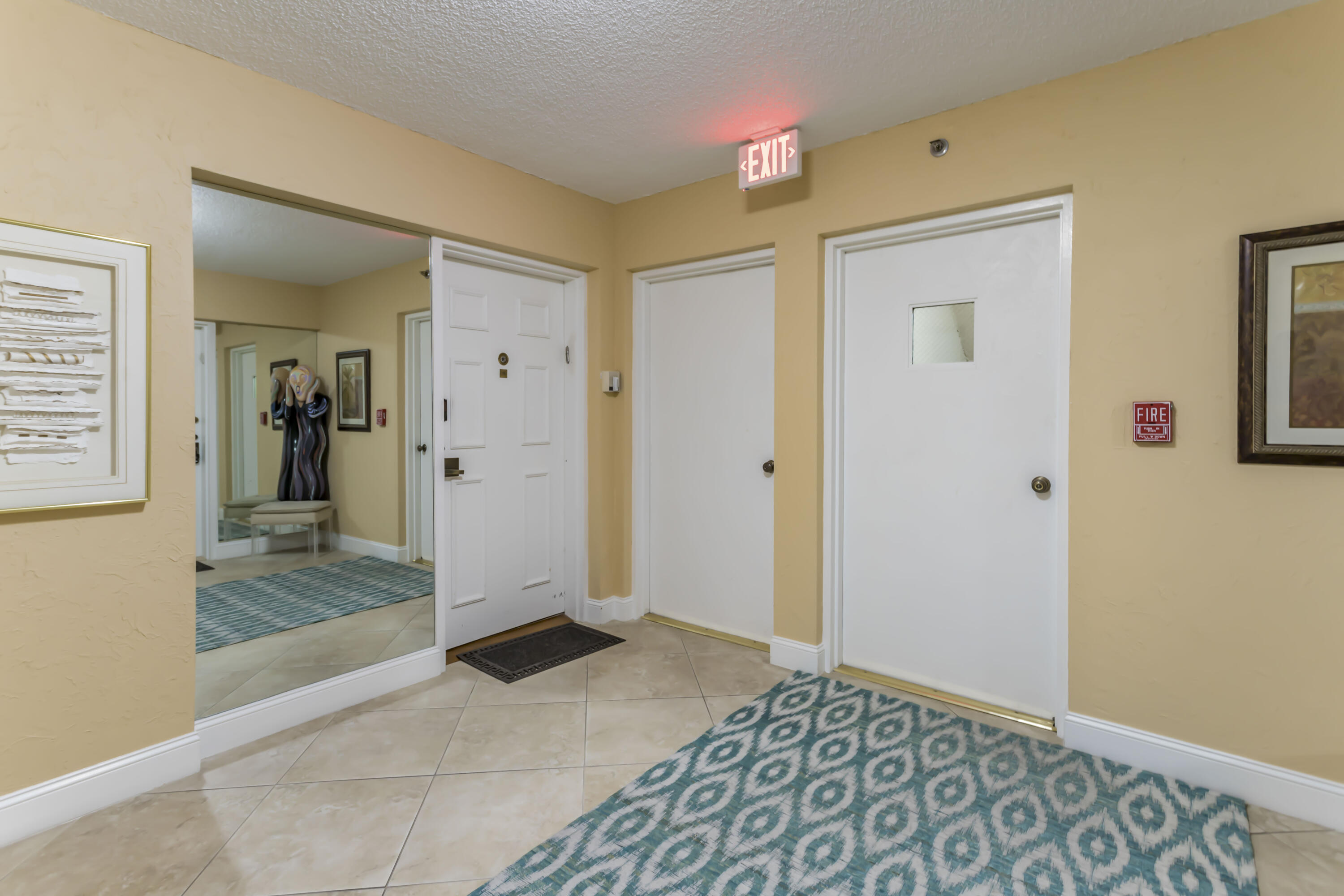7225 Promenade Drive, Unit 702 Boca Raton, FL 33433 - Photo 5 of 31 25