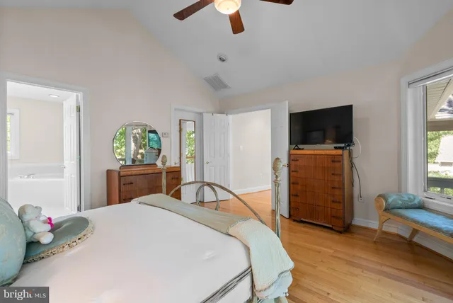 $1,650,000 | 921 Lake Drive, Arnold, MD 21012