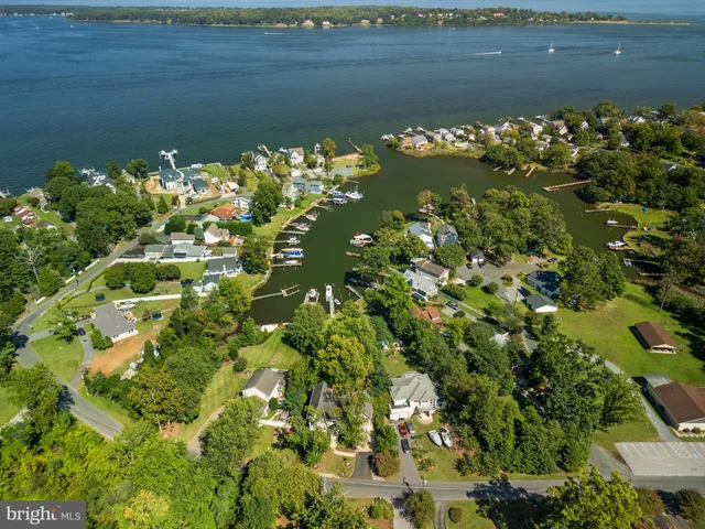 $1,650,000 | 921 Lake Drive, Arnold, MD 21012