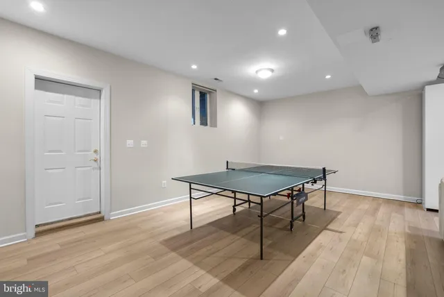 $1,550,000 | 921 Lake Drive, Arnold, MD 21012