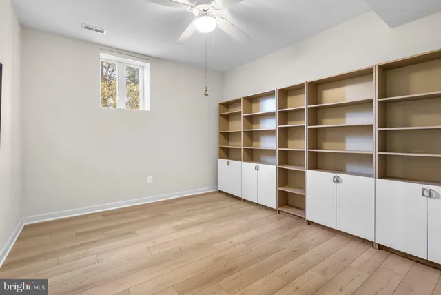 $1,550,000 | 921 Lake Drive, Arnold, MD 21012