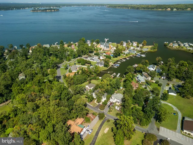 $1,650,000 | 921 Lake Drive, Arnold, MD 21012