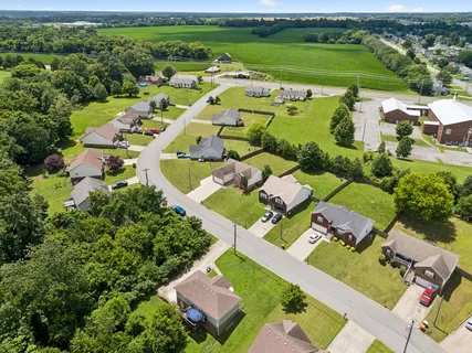 $314,900 | 3177 Brook Hill Drive, Clarksville, TN 37042
