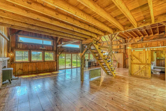 $2,500 | 398 Plains Road, Unit 1, Lisbon, NH 03585