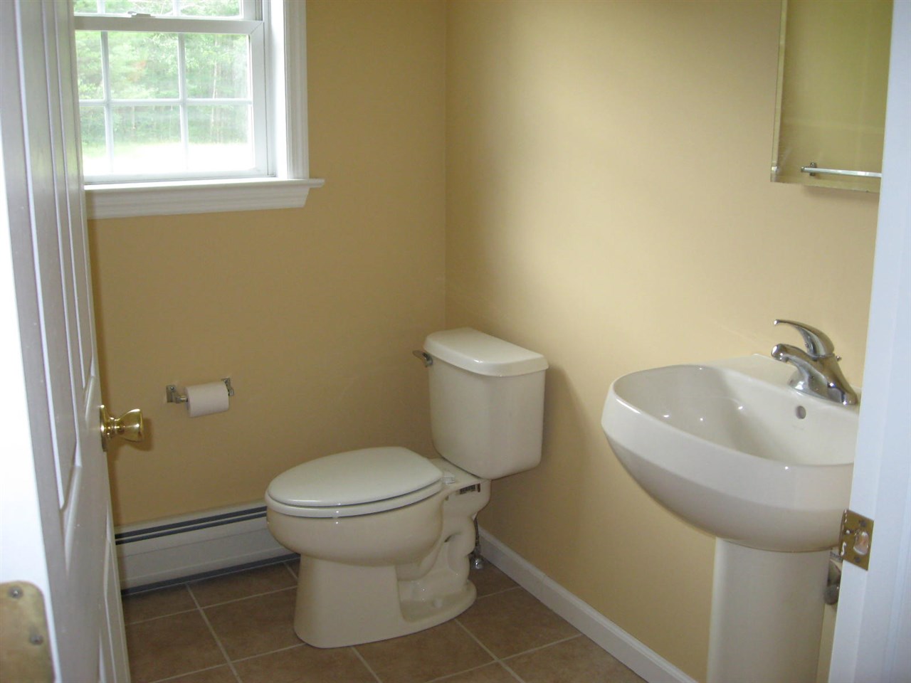 83 Quaker City Road Charlestown, NH 03603 - Photo 21 of 32 Gallery Image 21