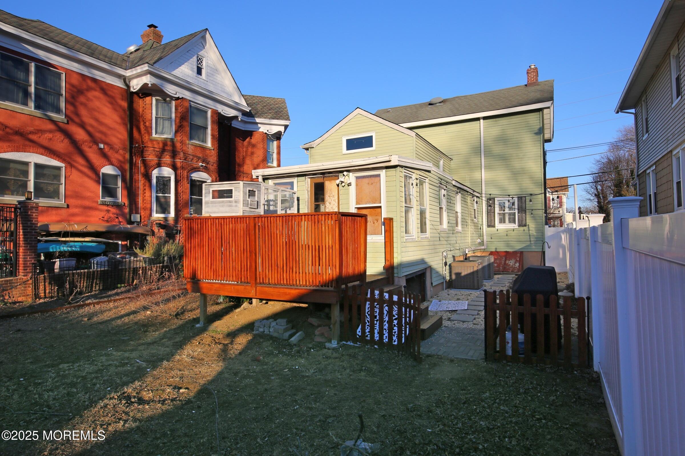 166 Broadway Keyport, NJ 07735 - Photo 19 of 68 IMG_6097a