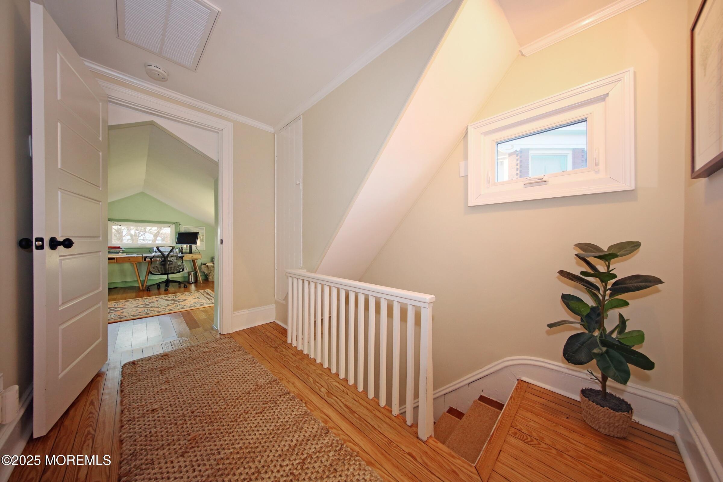 166 Broadway Keyport, NJ 07735 - Photo 41 of 68 Second floor hall area