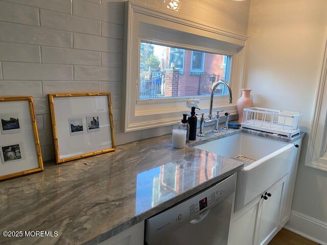 166 Broadway Keyport, NJ 07735 - Photo 9 of 68 Updated Kitchen