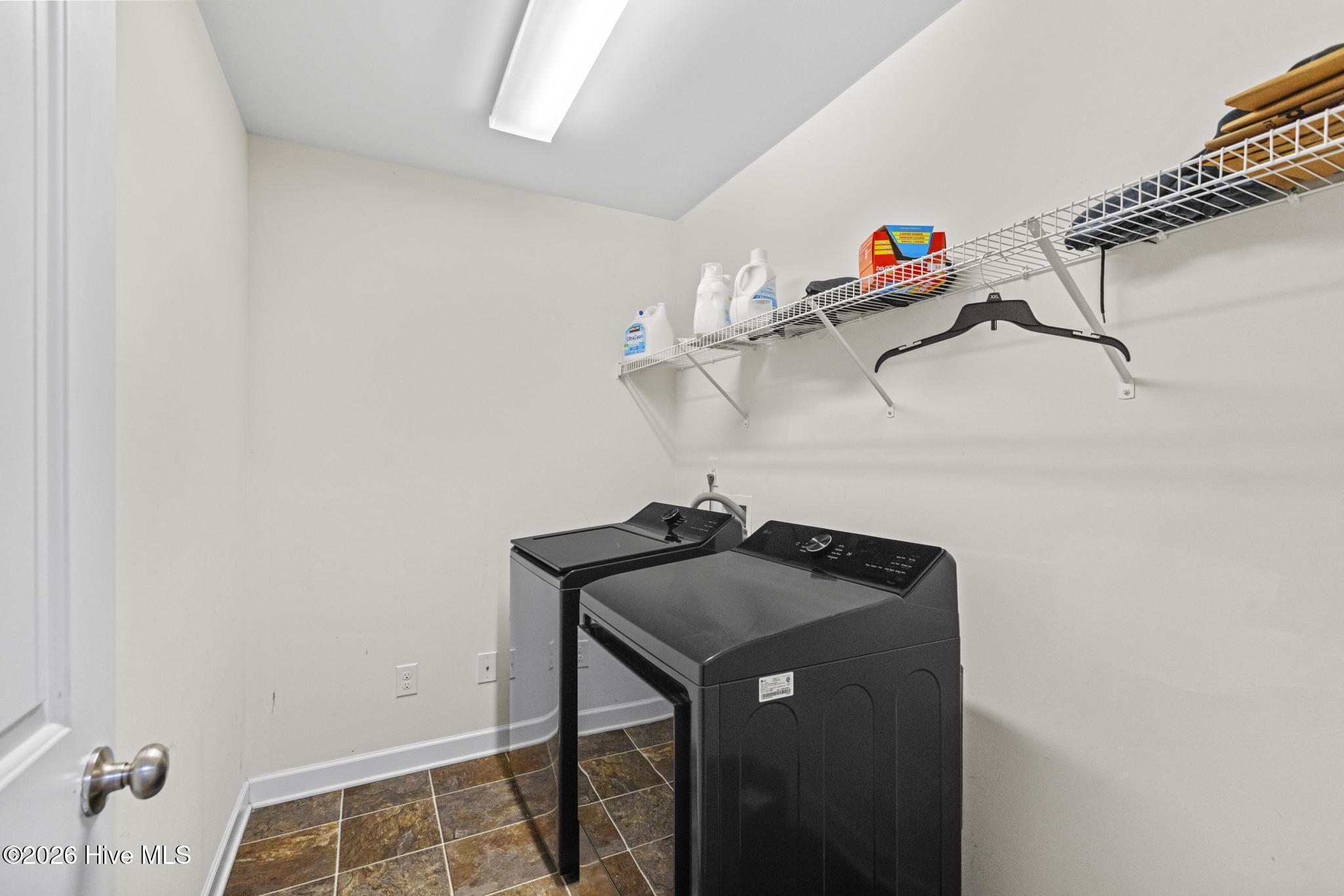 525 Old Folkstone Road Holly Ridge, NC 28445 - Photo 22 of 45 Laundry Room