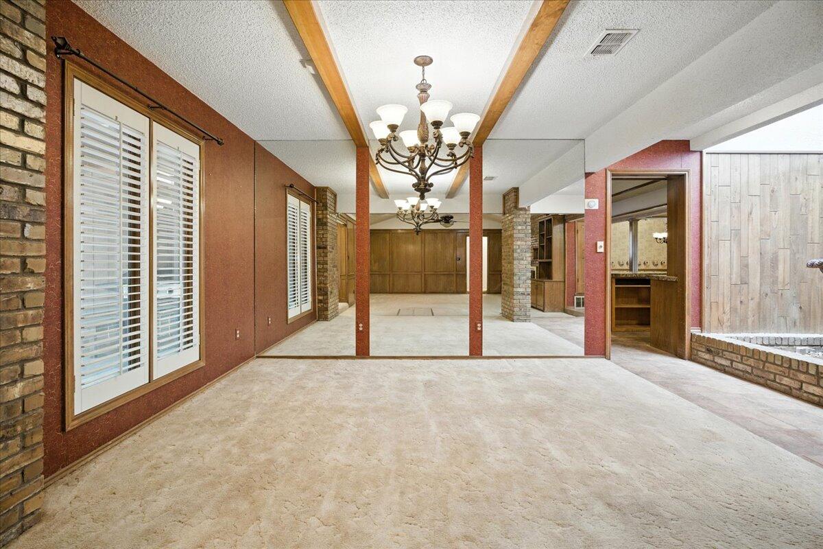 4615 91st Street Lubbock, TX 79424 - Photo 11 of 42 11-DRG09159