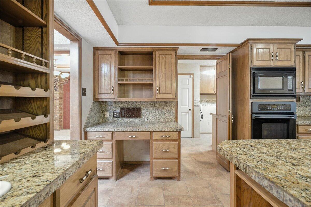 4615 91st Street Lubbock, TX 79424 - Photo 18 of 42 18-DRG09180