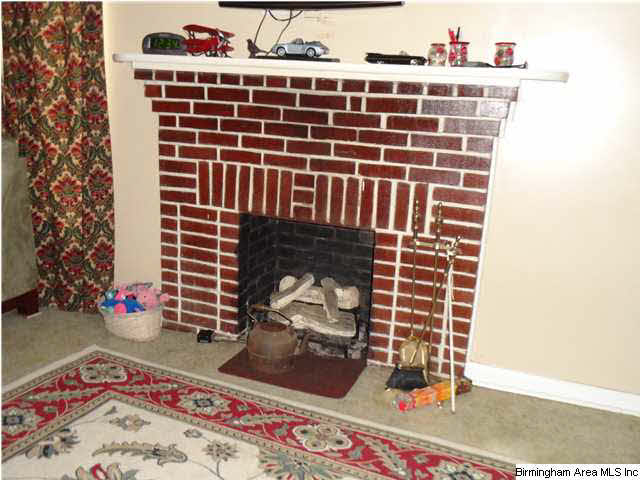 240 11th Street Ragland, AL 35131 - Photo 4 of 16