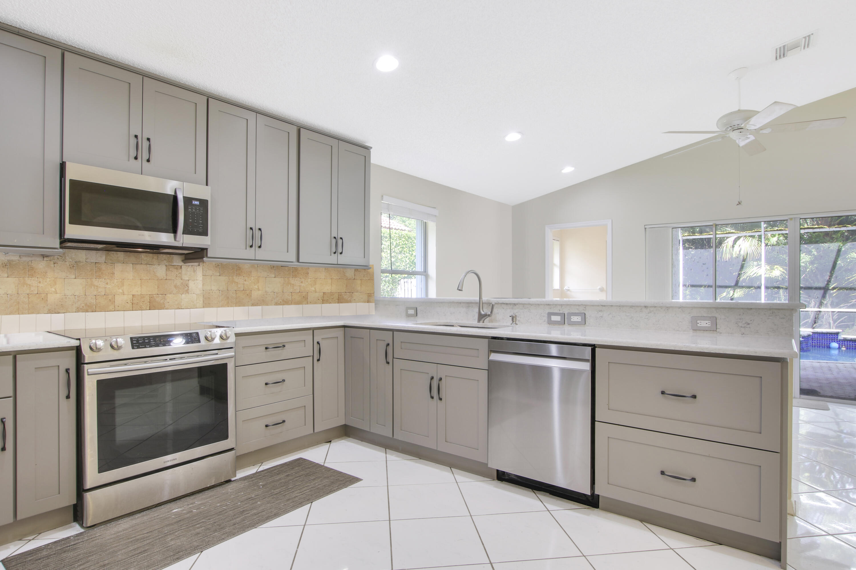 5718 Aspen Ridge Circle Delray Beach, FL 33484 - Photo 13 of 32 House-11