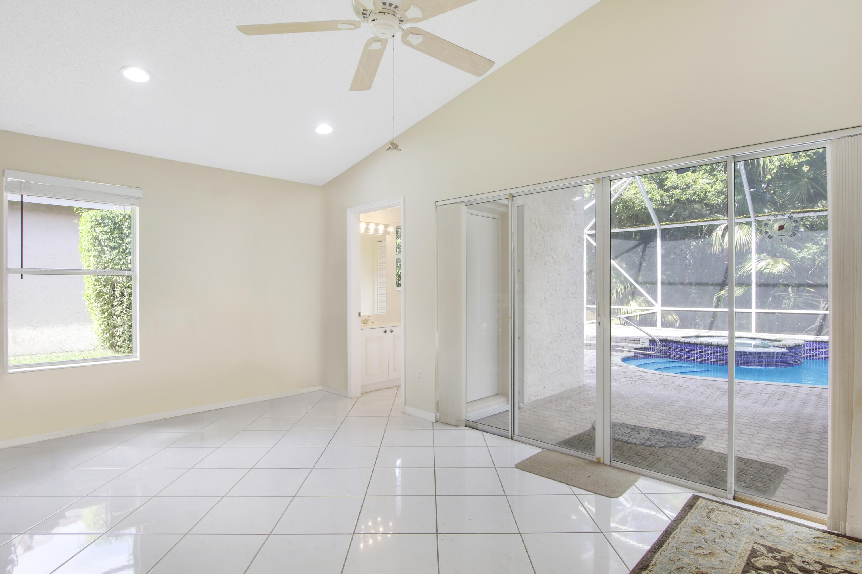 5718 Aspen Ridge Circle Delray Beach, FL 33484 - Photo 18 of 32 House-16