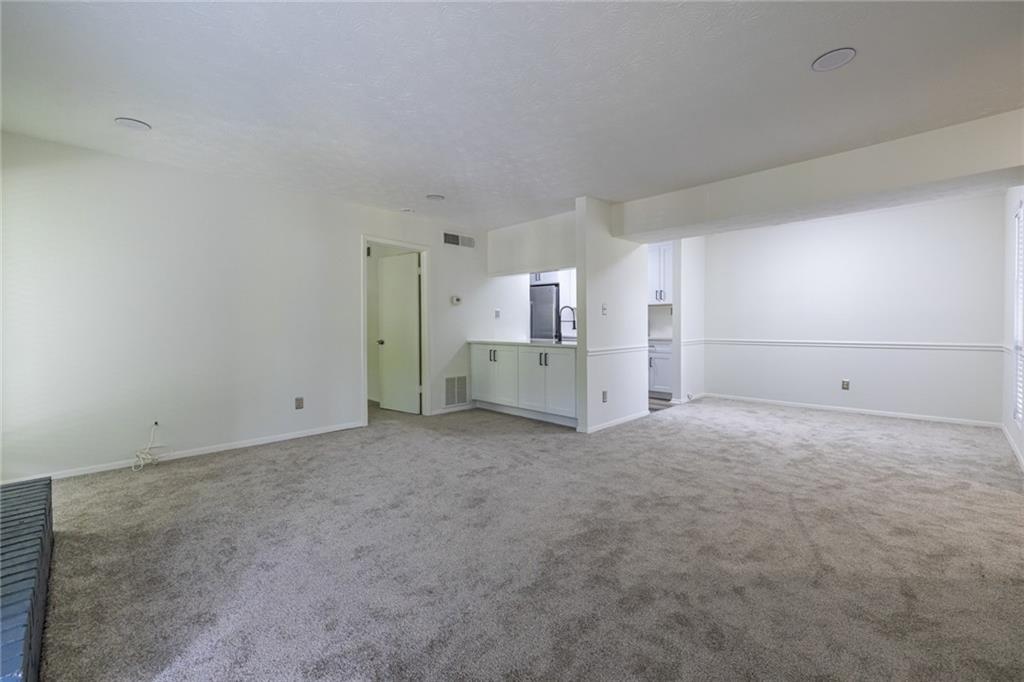 223 Tuxworth Circle Decatur, GA 30033 - Photo 11 of 47