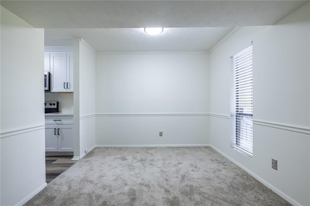 223 Tuxworth Circle Decatur, GA 30033 - Photo 12 of 47