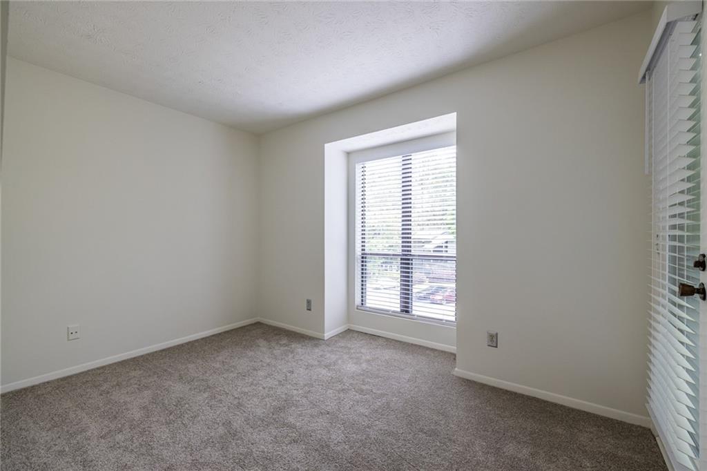 223 Tuxworth Circle Decatur, GA 30033 - Photo 34 of 47