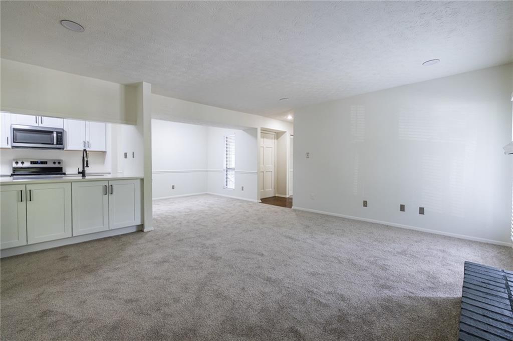 223 Tuxworth Circle Decatur, GA 30033 - Photo 10 of 47