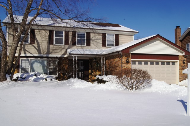2760 Sun Valley Road Lisle, IL 60532 - Photo 1 of 15