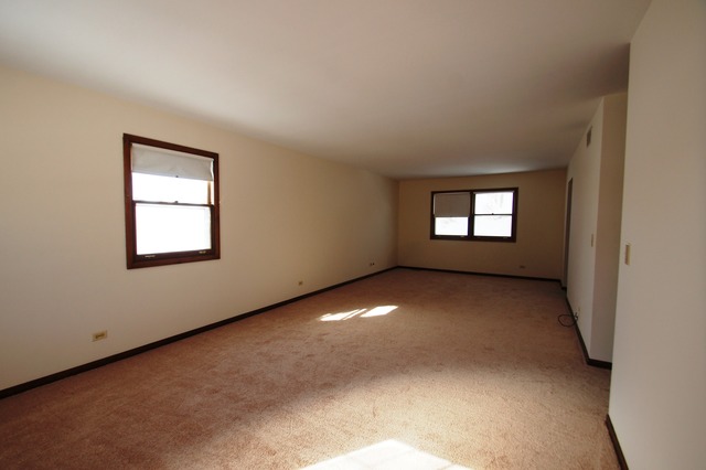 2760 Sun Valley Road Lisle, IL 60532 - Photo 13 of 15