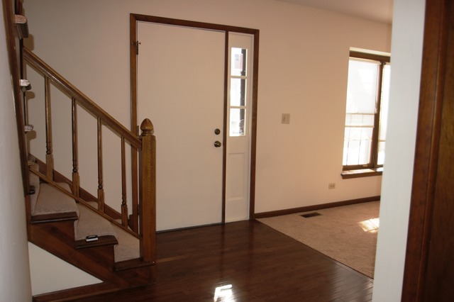 2760 Sun Valley Road Lisle, IL 60532 - Photo 9 of 15