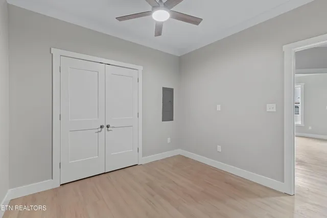 $847,460 | 2432 Grand Vw Court, Kingston, TN 37763