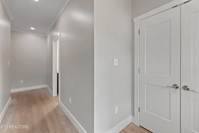 $847,460 | 2432 Grand Vw Court, Kingston, TN 37763