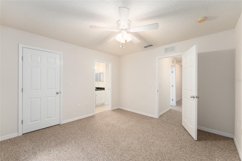 4680 Southwest 48th Way, Unit 119 Gainesville, FL 32608 - Photo 13 of 31