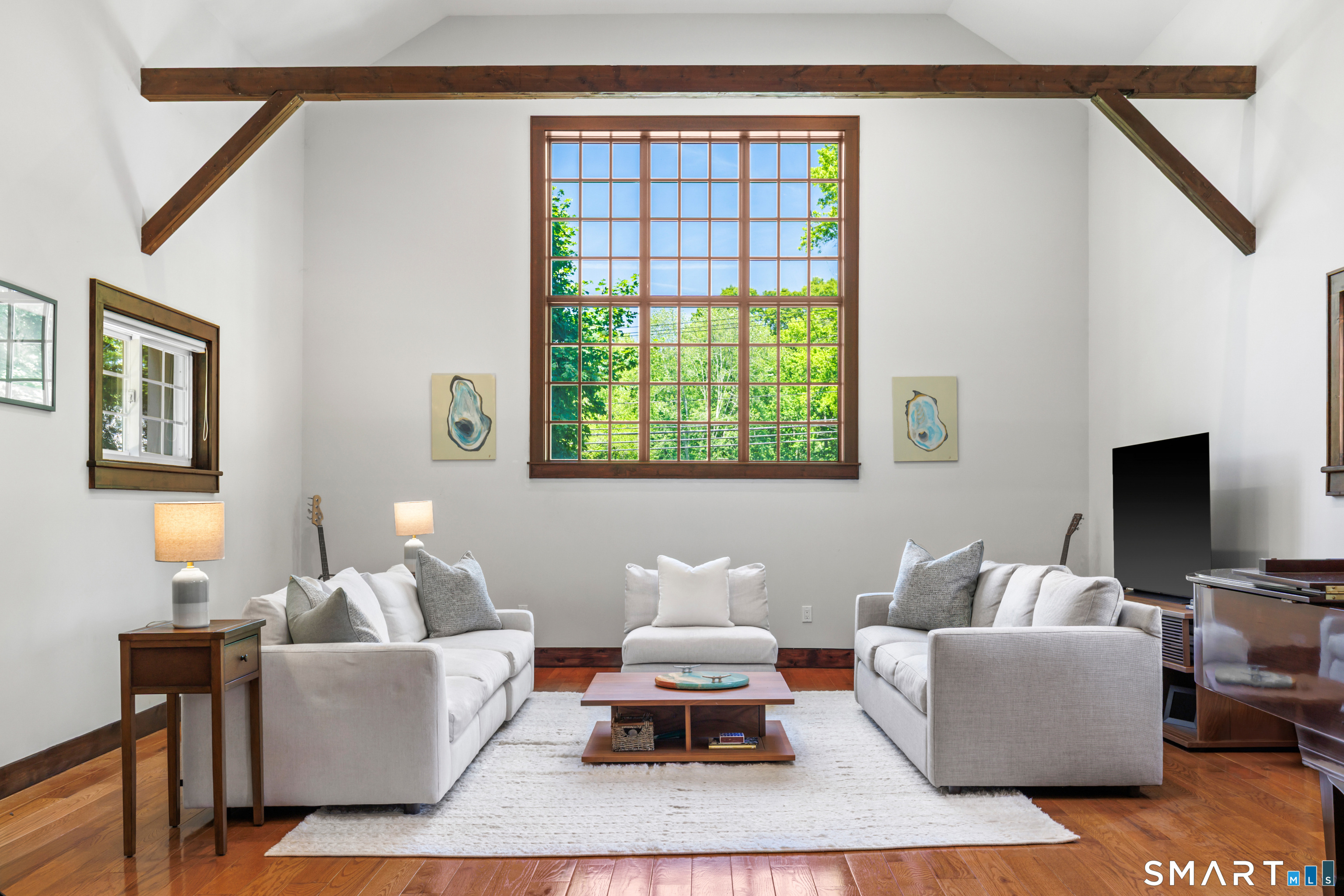 253 Tokeneke Road Darien, CT 06820 - Photo 6 of 25 Living area