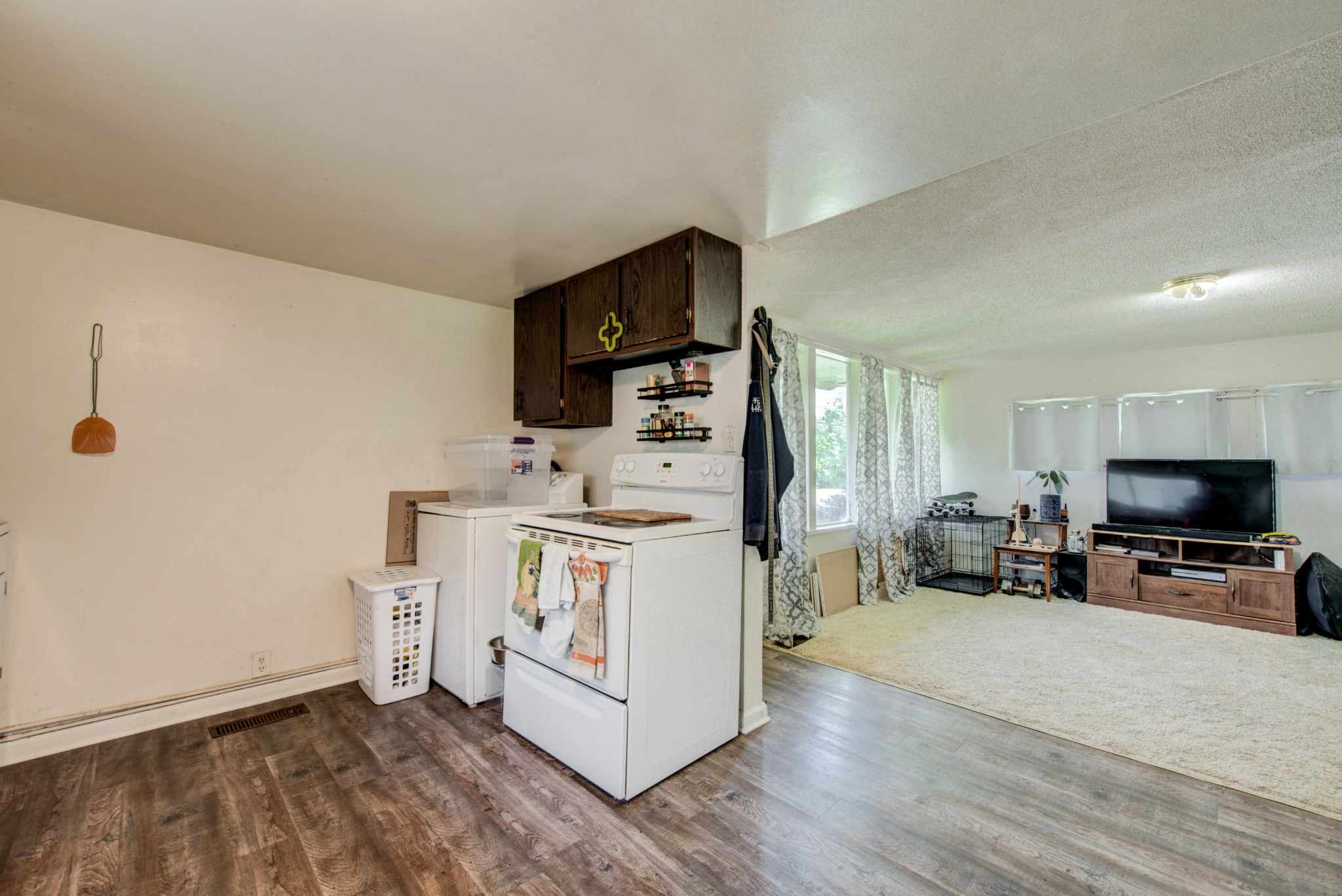 167 Johnson Road Oak Ridge, TN 37830 - Photo 10 of 15 a kitchen with a stove and a refrigerator