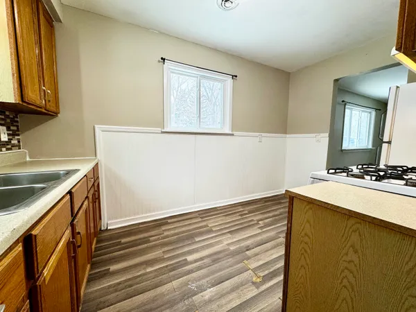 $180,000 | 1586 Valley Drive, Highland, MI 48356