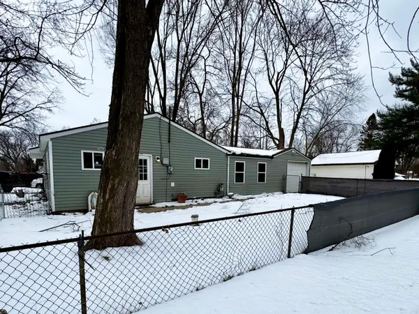 $180,000 | 1586 Valley Drive, Highland, MI 48356