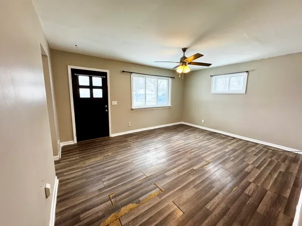 $180,000 | 1586 Valley Drive, Highland, MI 48356