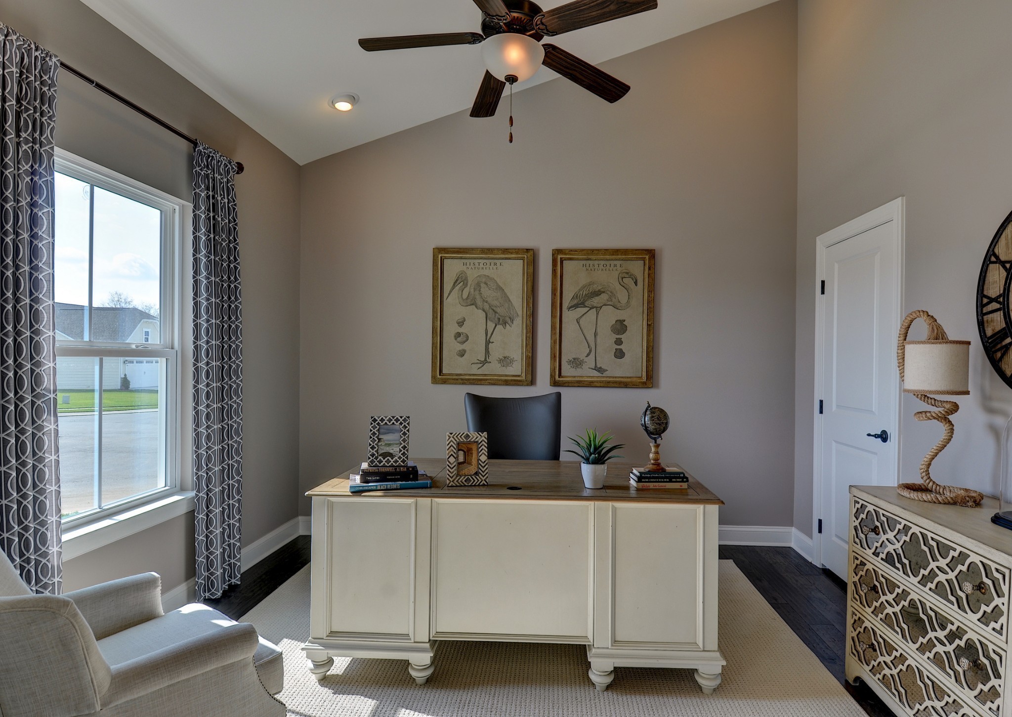 4020 Oglethorpe Drive Franklin, TN 37064 - Photo 7 of 14 a living room with furniture and window