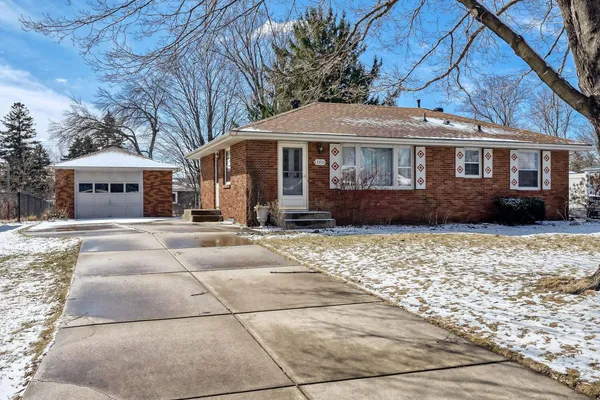 $320,000 | 3370 144th Street West, Rosemount, MN 55068