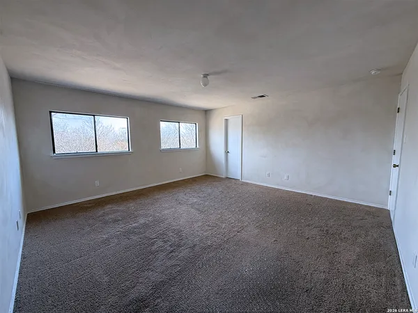 $1,635 | 6910 Saharastone Drive, Converse, TX 78109