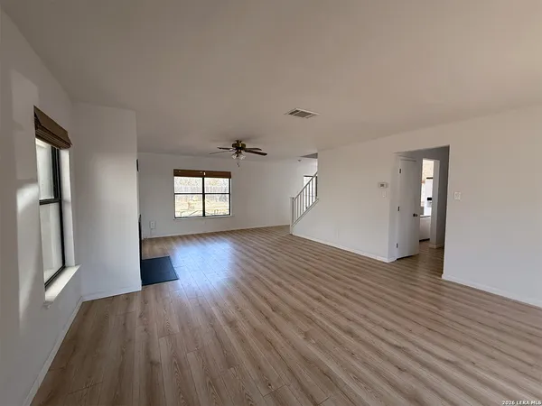 $1,635 | 6910 Saharastone Drive, Converse, TX 78109