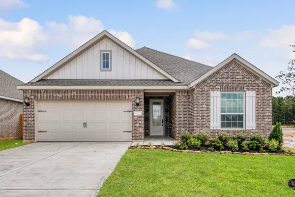 $319,900 | 15675 Honey Cv Drive, Conroe, TX 77303