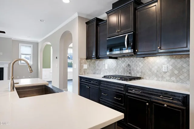 $1,200,000 | 1713 Yateley Lane, Apex, NC 27502