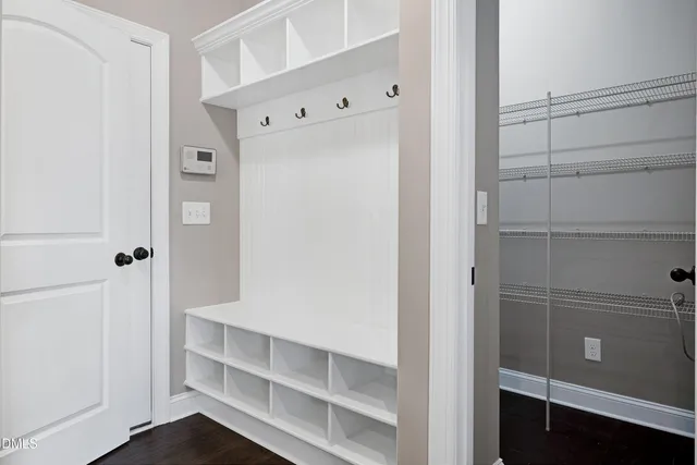 $1,200,000 | 1713 Yateley Lane, Apex, NC 27502