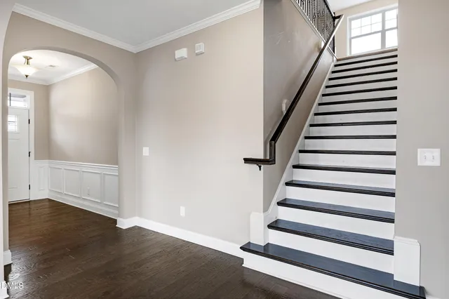 $1,200,000 | 1713 Yateley Lane, Apex, NC 27502