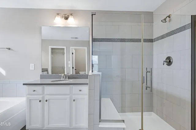 $1,200,000 | 1713 Yateley Lane, Apex, NC 27502