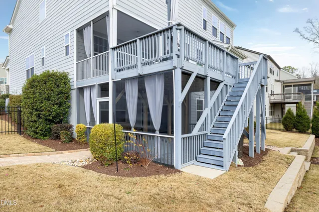 $1,200,000 | 1713 Yateley Lane, Apex, NC 27502