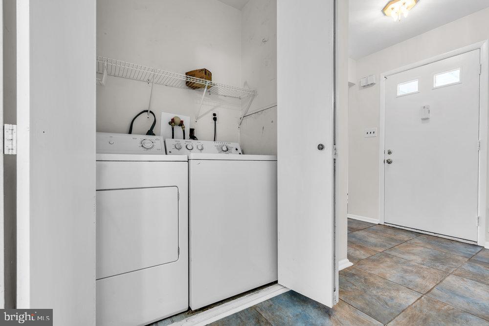 201 Blake Circle Brick, NJ 08724 - Photo 11 of 45