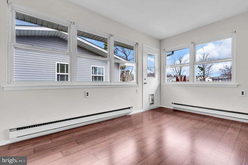 201 Blake Circle Brick, NJ 08724 - Photo 18 of 45