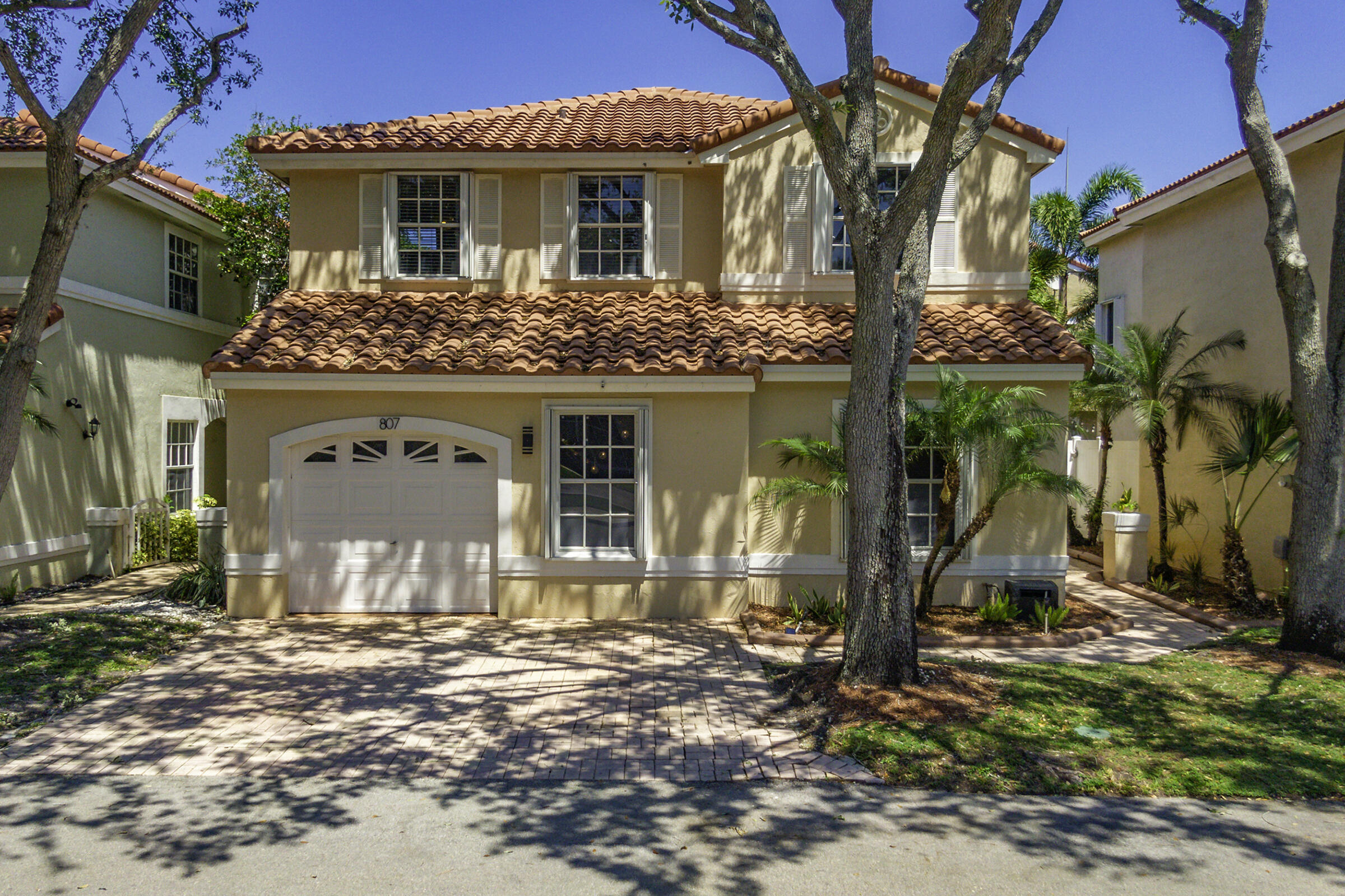 807 Garnet Circle Weston, FL 33326 - Photo 1 of 55 AR Media 1 copy