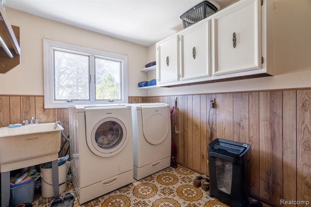 918 Langley Road Rochester Hills, MI 48309 - Photo 13 of 43