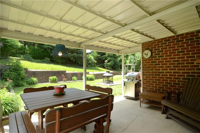 61 Swallow Hill Road Carnegie, PA 15106 - Photo 9 of 15 Covered Patio